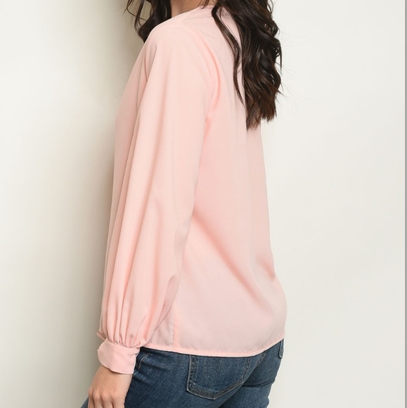 Pink button up w/pearl buttons - Picture 2 of 4